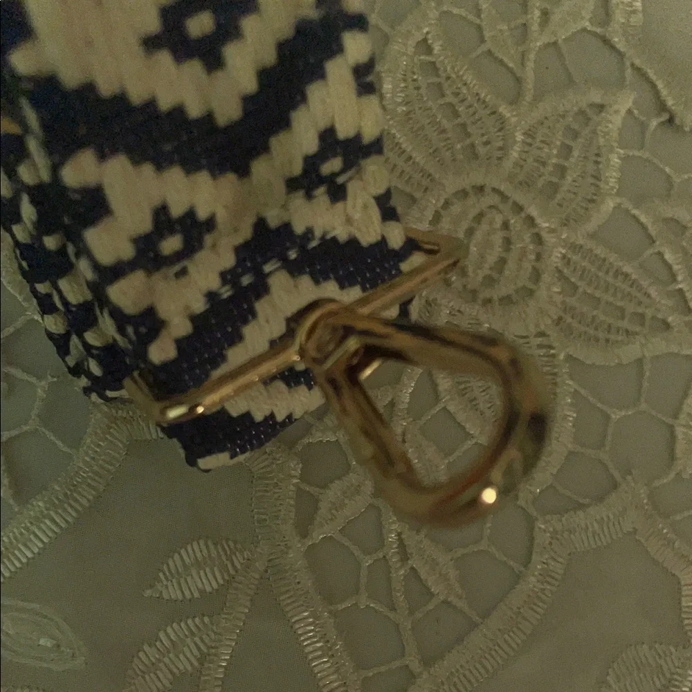 Navy and Cream Patterned Strap - Picture 2 of 3